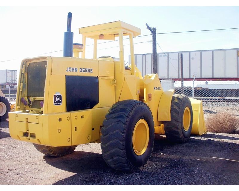 Used John Deere Wheel Loaders for sale in Canada Machinio