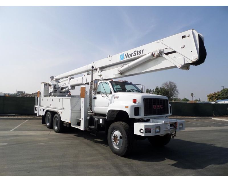 Gmc topkick bucket truck