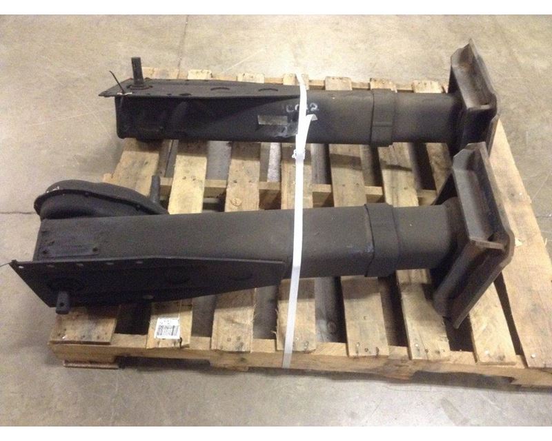 Nissan truck ad landing gear #9