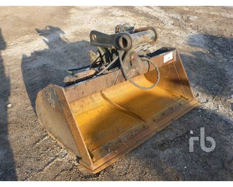 WainRoy Q/C 48 In. Hydraulic Ditching Excavator Bucket For Sale