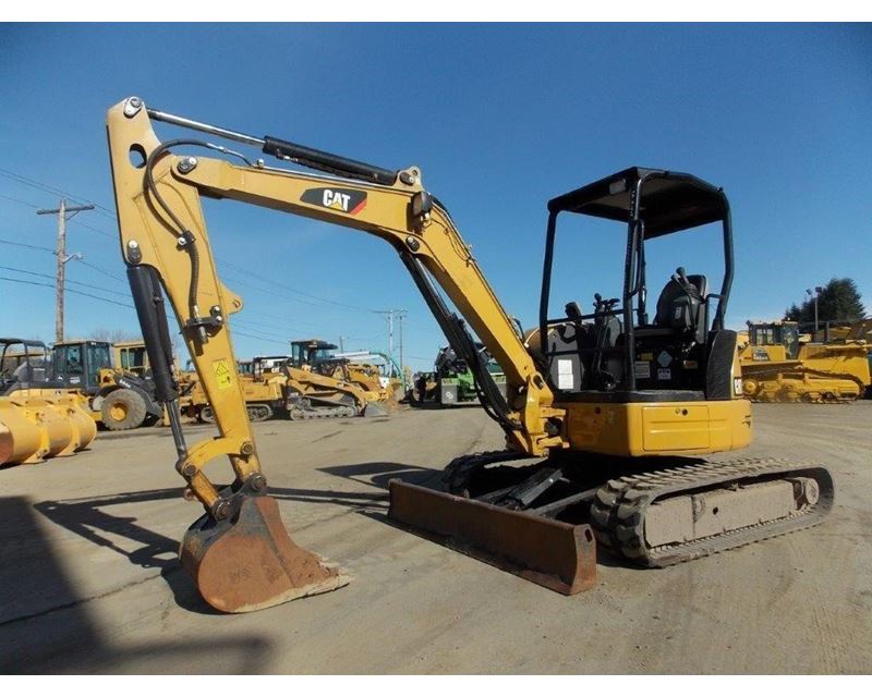 2014 Caterpillar 304E CR Mini Excavator For Sale Woodinville, WA