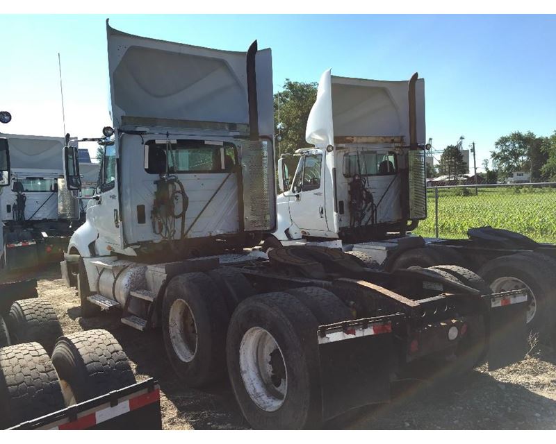 2009 International ProStar Exterior Sun Visor For Sale