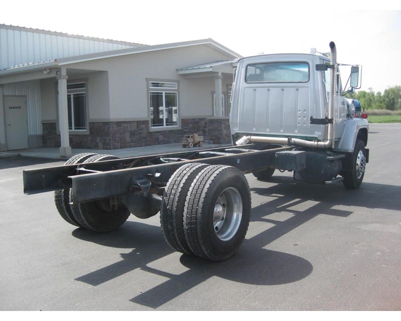 Ford heavy equipment trucks and trailers combination weight #8
