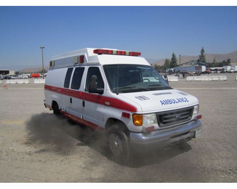 Ford e350 ambulance van #9