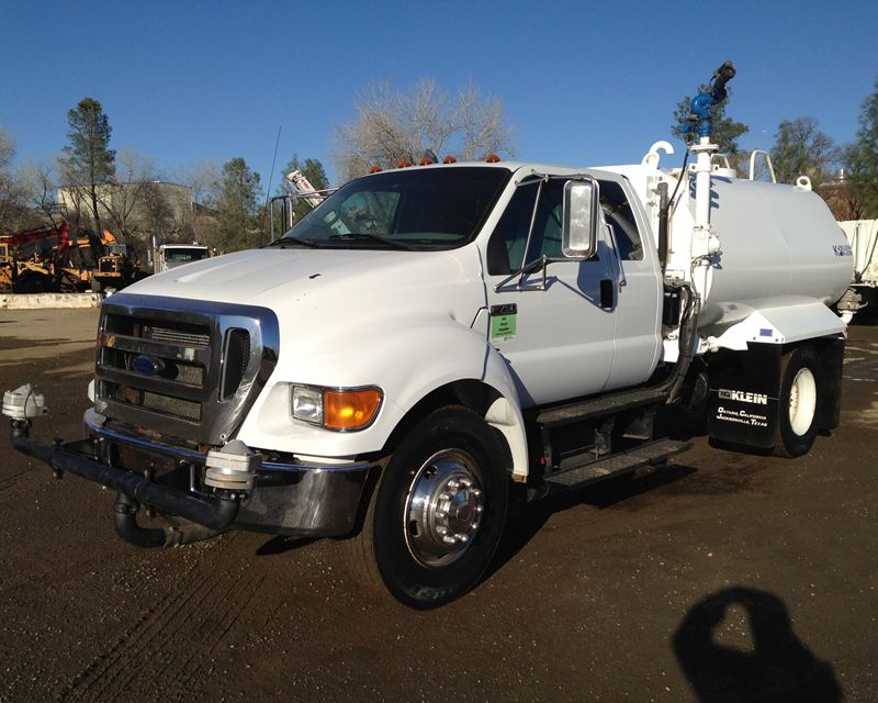 Ford f750 water truck