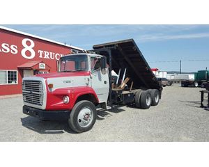 Ford l8000 roll-off trucks #7