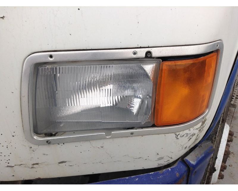 Ford headlamp assembly #3