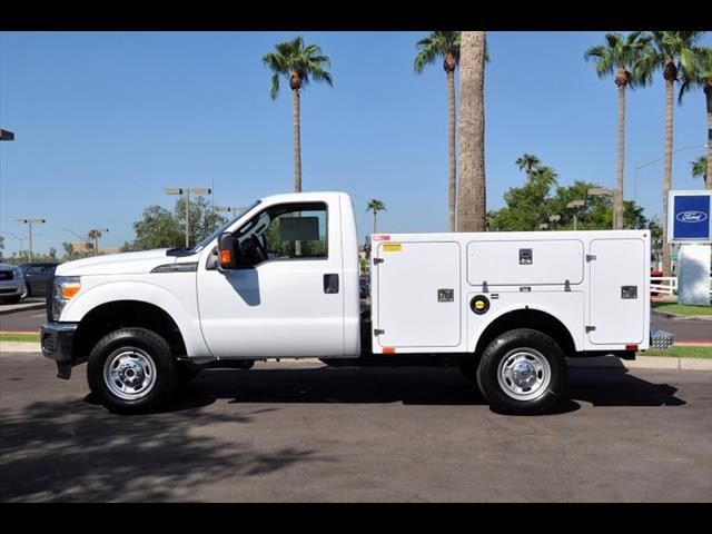250 Body f ford utility