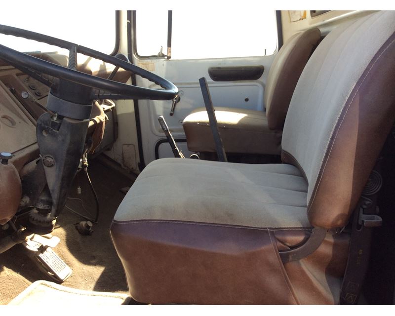 Gvw ford bobtail ln700 #9
