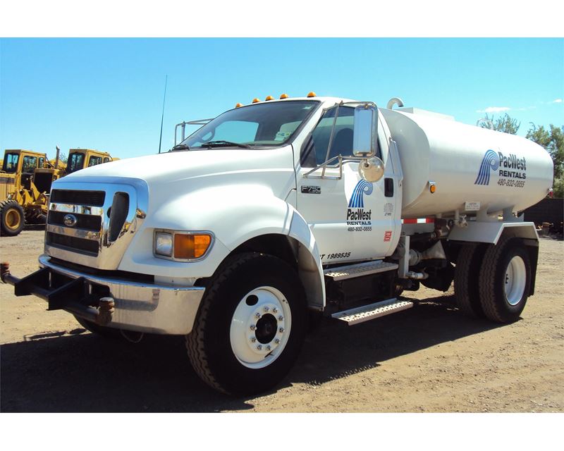 2004 Ford f750 water truck #4