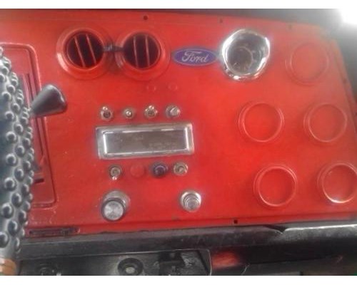 1993 Ford tractor ltl9000 #2