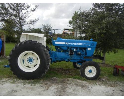 Ford 5600 tractor tires #5