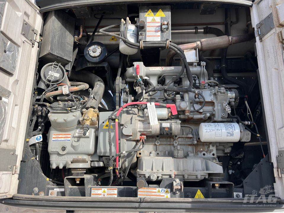 refrigeration unit on reefer truck