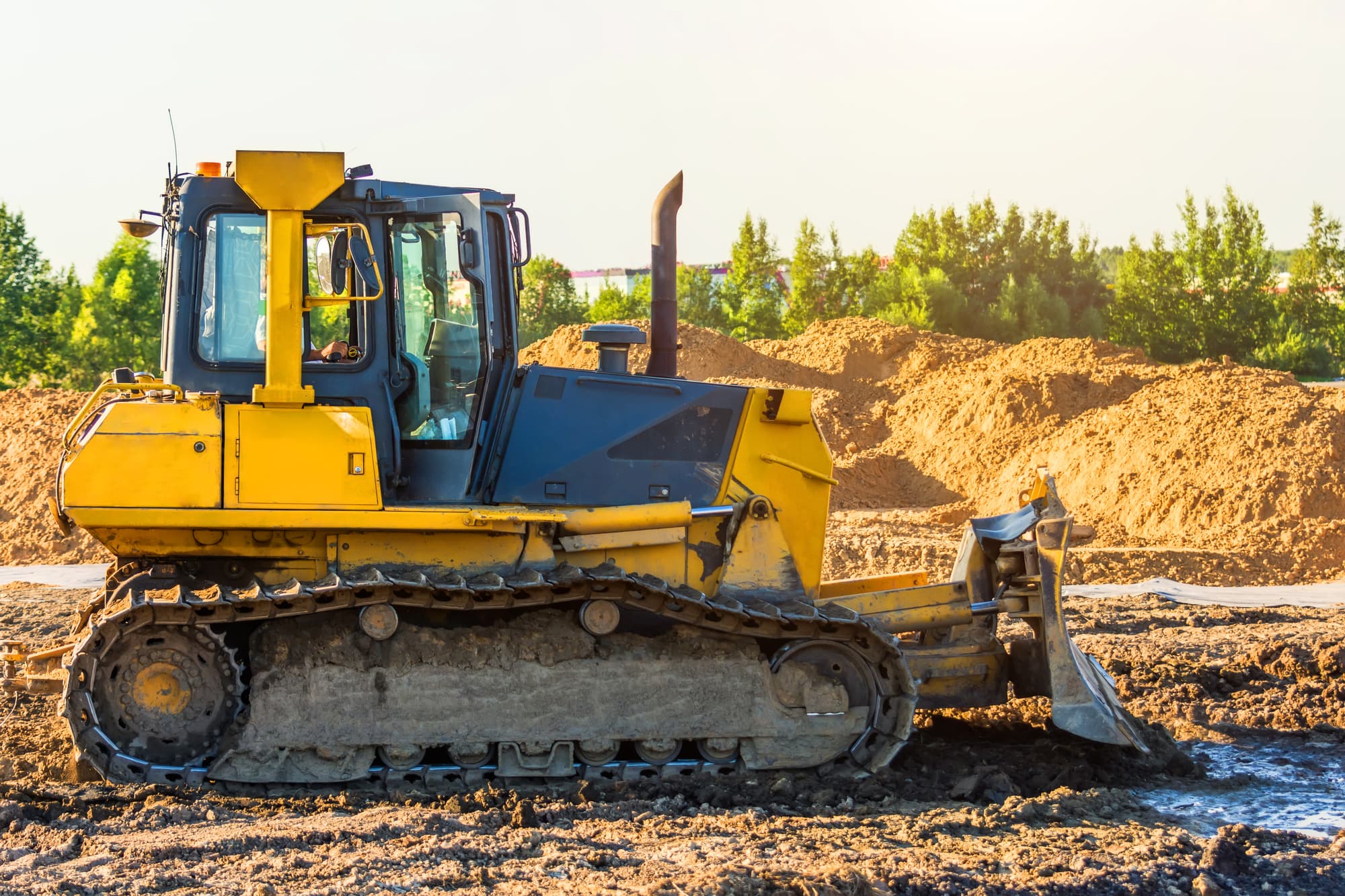 bull dozer road construction equipment