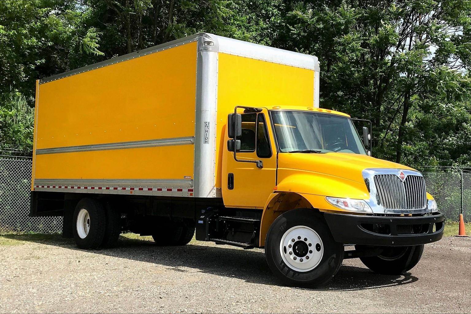 medium box truck for sale