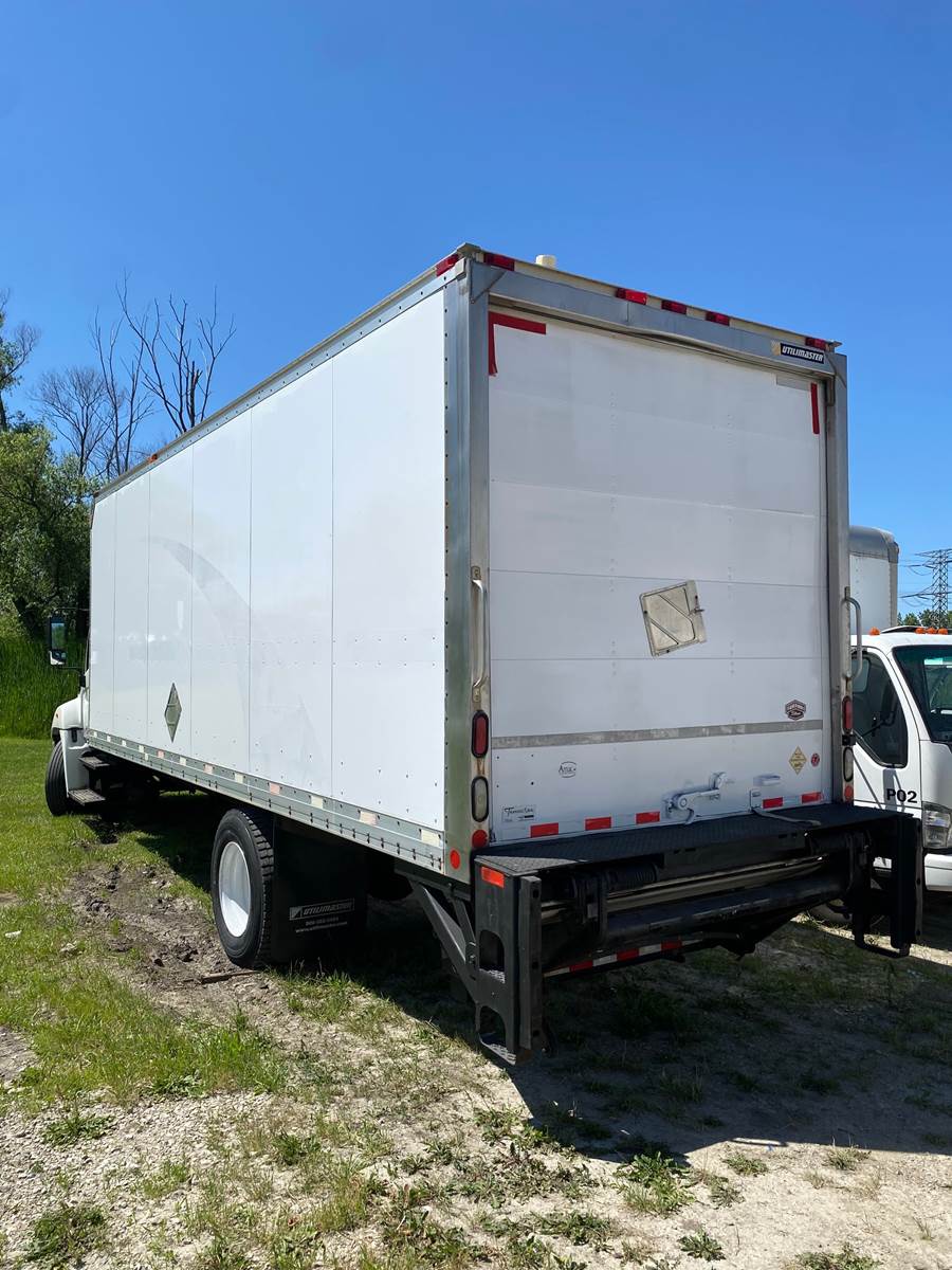 roll up rear box truck doors