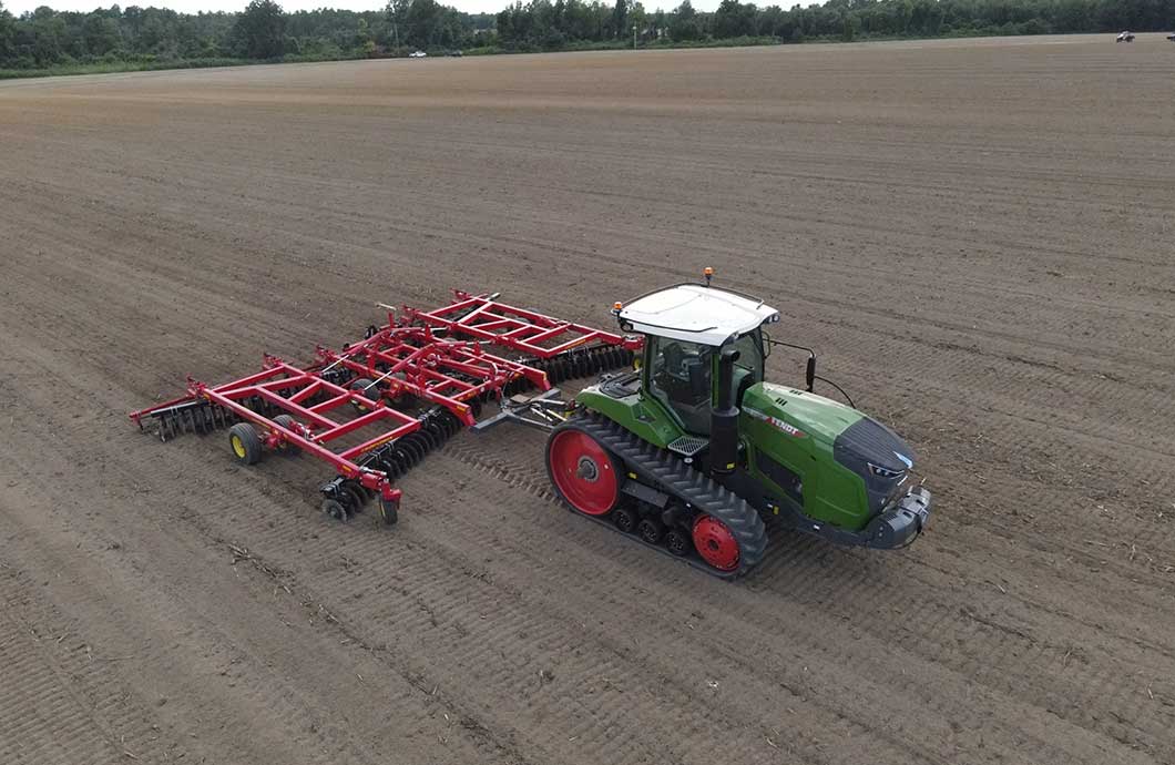 Fendt 900 Vario MT Track Tractors Fendt 900 Vario MT Track Tractors