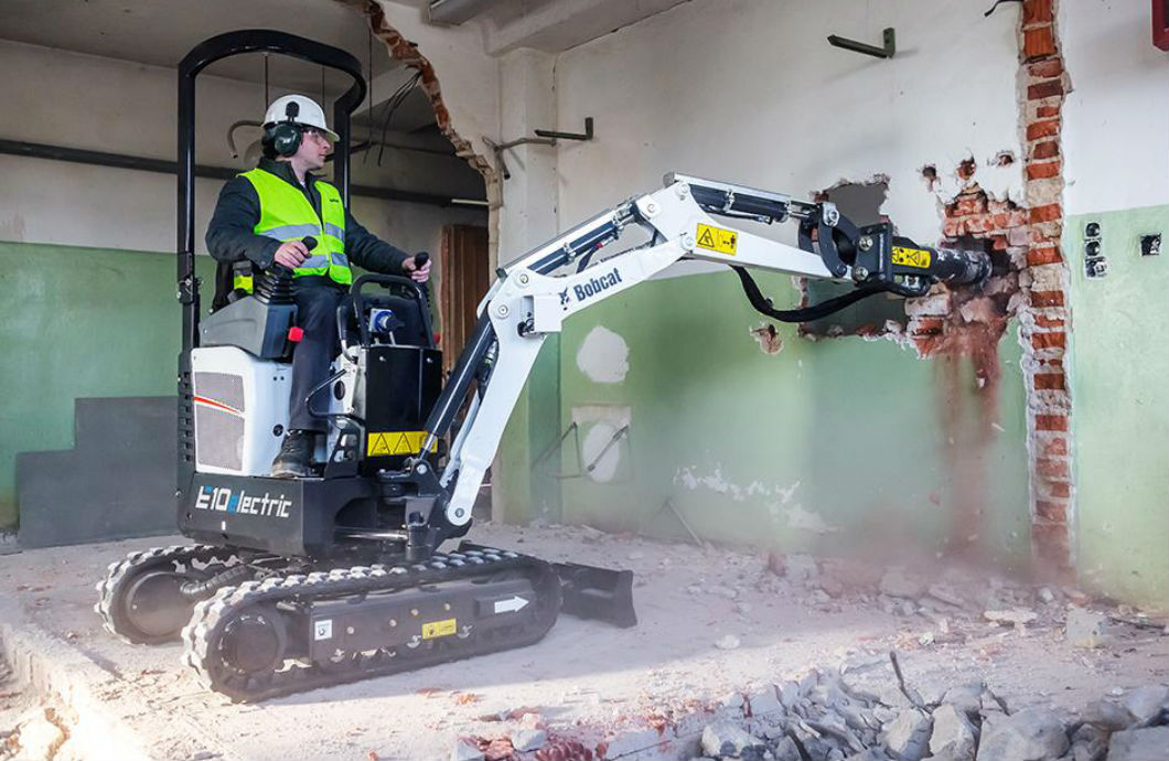 Bobcat Zero Tail Swing Mini Excavator
