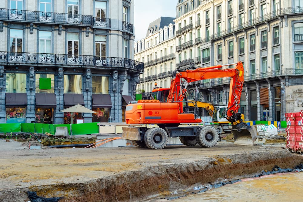wheeled excavator