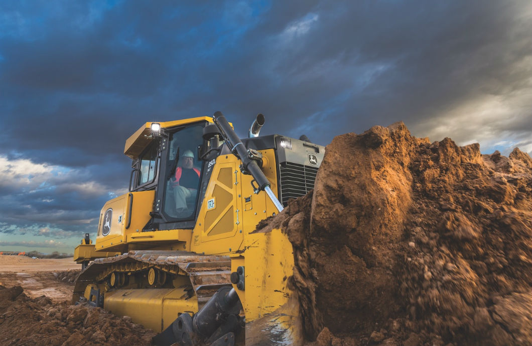 John Deere 850L Dozer