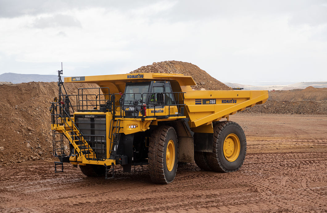 Komatsu America HD785-8 Off-Highway Truck with High Horsepower