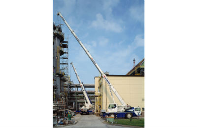 Liebherr LTM103021 mobile crane
